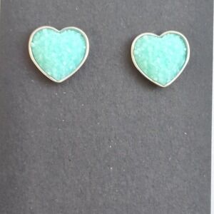 5/$25 Heart Shaped Druzy Earrings Turquoise Studs Heart Shaped Earrings NEW